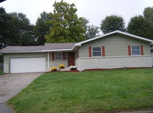 1146 E Edgewood St, Springfield, MO 65807