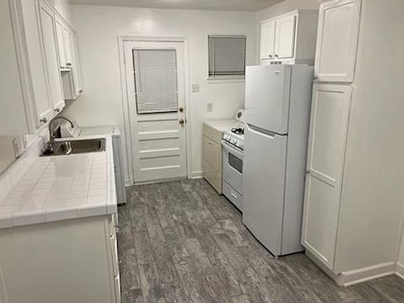 2nd image of 269 Williford St