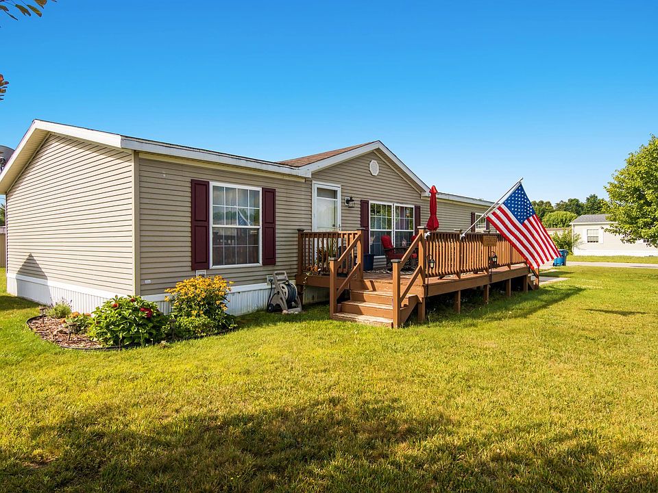 1st image of 808 Yarrow Trl