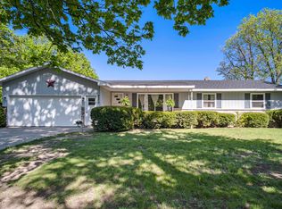 6674 40th Ave, Hudsonville, MI 49426