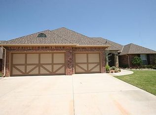 1001 SW 107th St, Oklahoma City, OK 73170