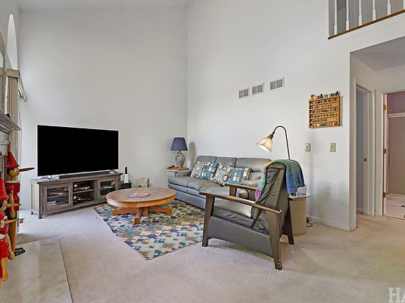 4th image of 6190 Brookstone Pl