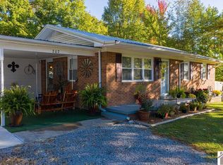 202 Terrace Ln, Grand Rivers, KY 42045