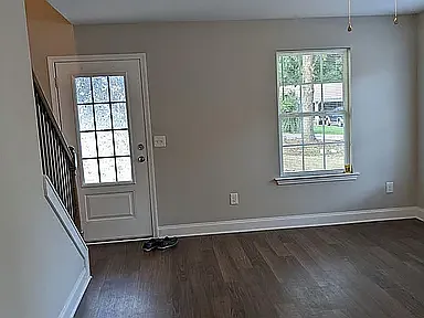 1660 Meadowlark Ln — Photo 4