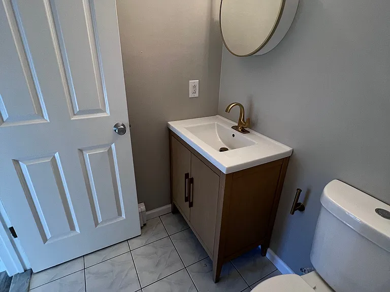 441 Manville Rd #4 — Photo 6