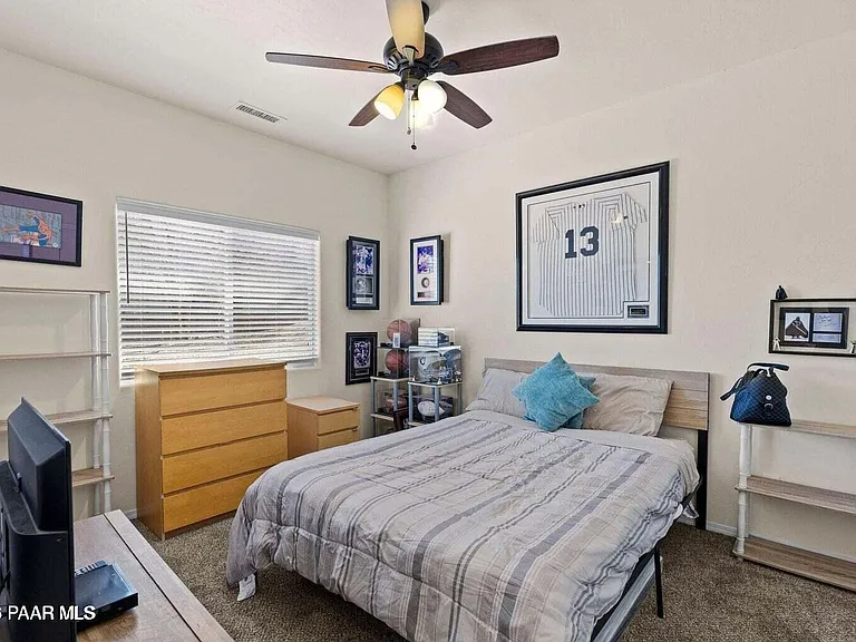 8501 E Leigh Dr #B — Photo 5