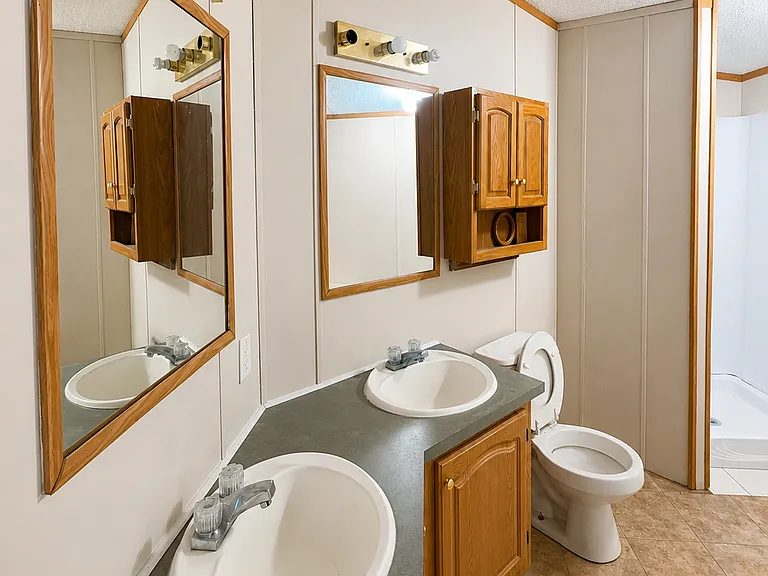 1 E Manor St #1B — Photo 5