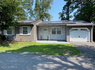 13 Norwalk Ave, Manchester Township, NJ 08759