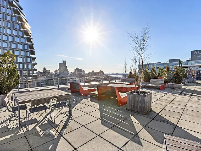 30 Main St #3C — Photo 16