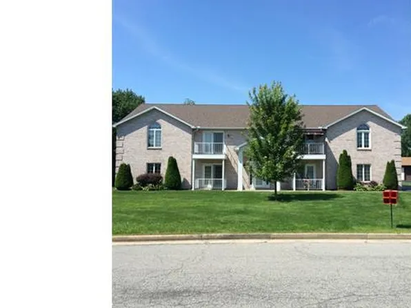 930 Pearson Cir Unit 1, Boardman, OH 44512