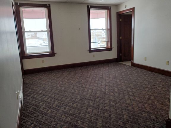 2nd image of 1323 Ludington St #11225410