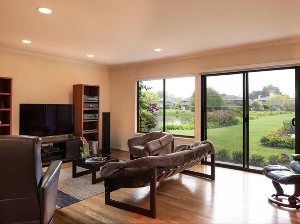 3850 Rio Rd APT 35, Carmel, CA 93923