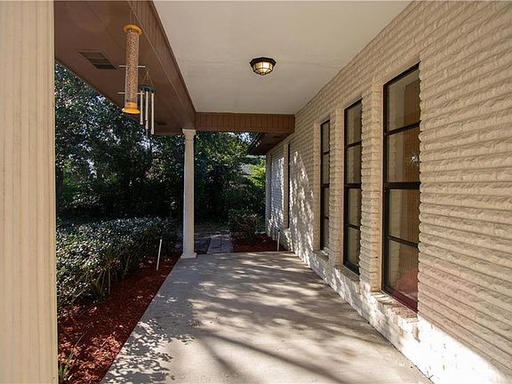 4th image of 4606 Woodlands Village Dr
