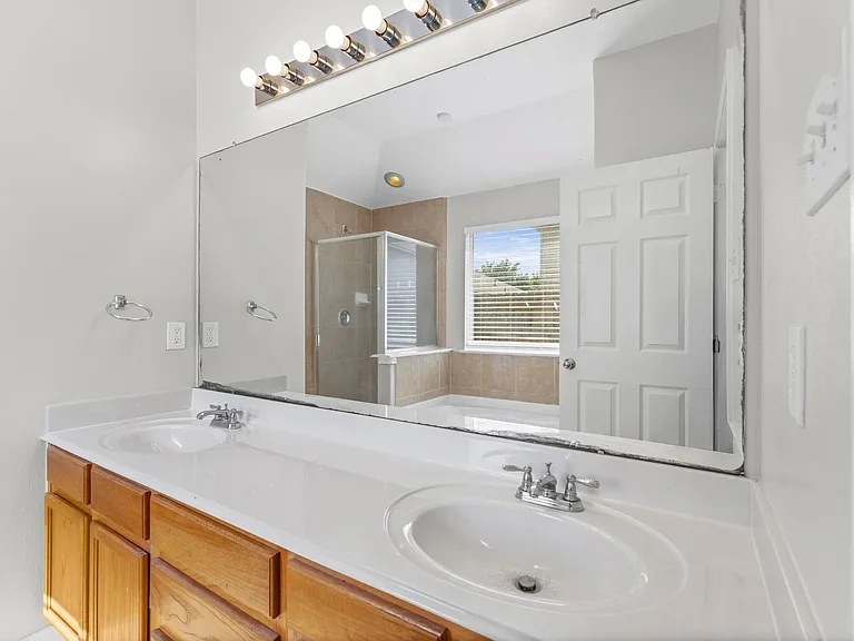 21218 Rezanof Rd — Photo 12