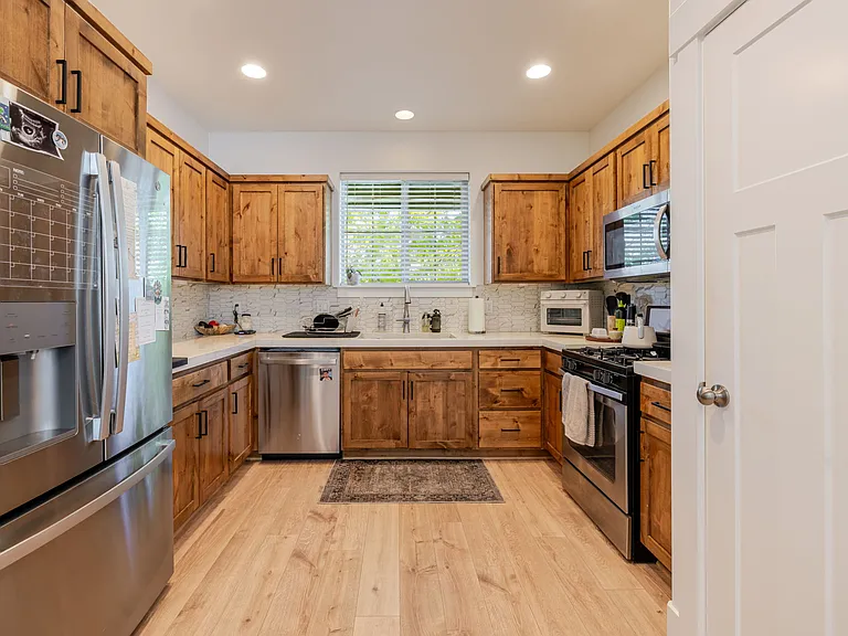 63121 De Haviland Ct — Photo 7