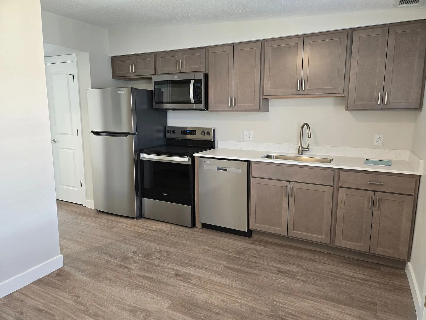 1515 Kirby Ave W #1512-12 photo 1
