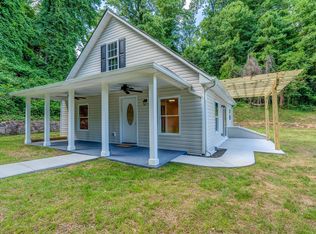 5819 Sunnycrest Rd, Roanoke, VA 24018