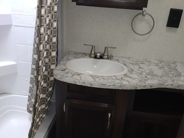 Ocean View Dr — Photo 10