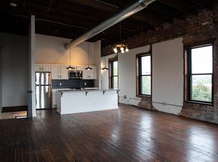 337 Broadway St #203, Toledo, OH 43604
