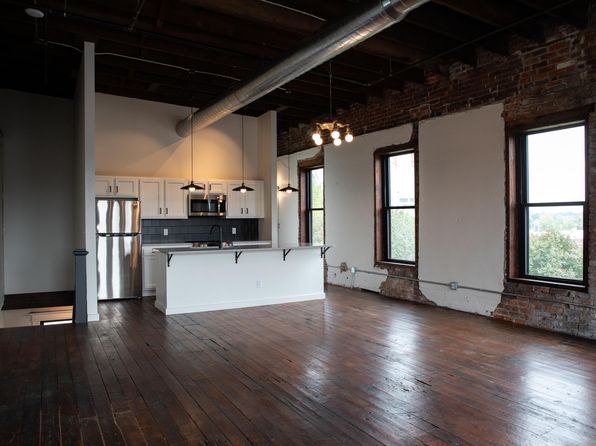 337 Broadway St #203