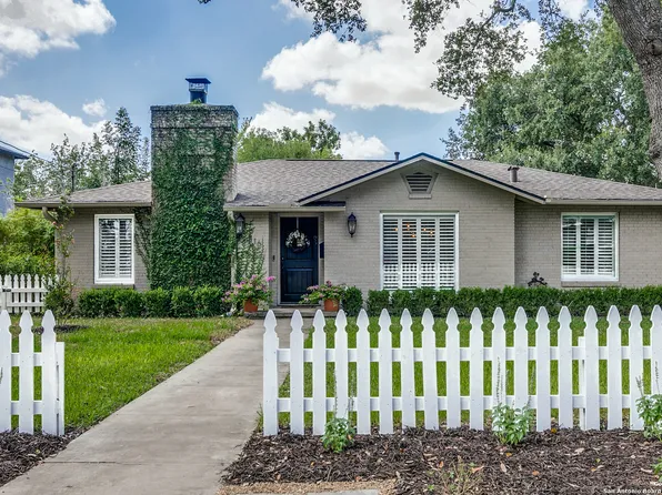 116 W OAKVIEW PL, Alamo Heights, TX 78209