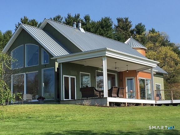 3rd image of 187 Old Mount Tom Rd