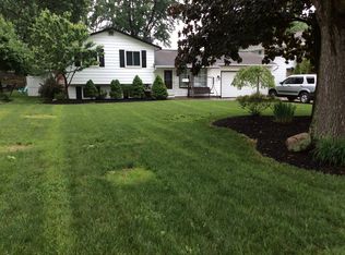 7162 Lake Shore Blvd, Mentor, OH