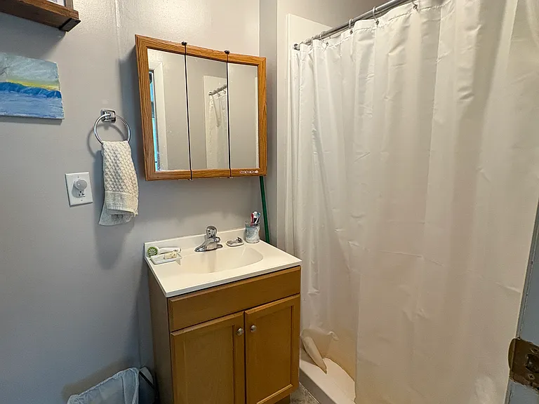 192 Lafountain St #A — Photo 13