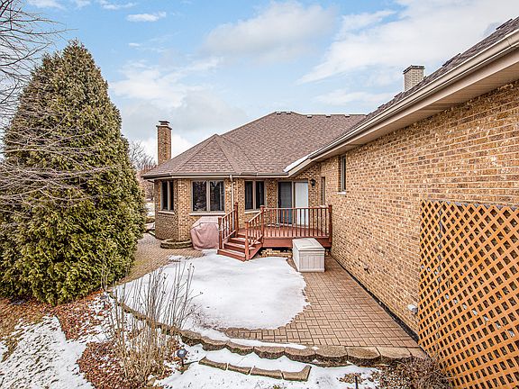 5th image of 14201 Creekside Dr