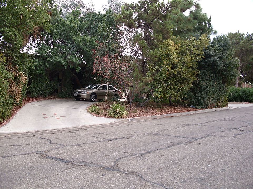Hidden drive-through privacy