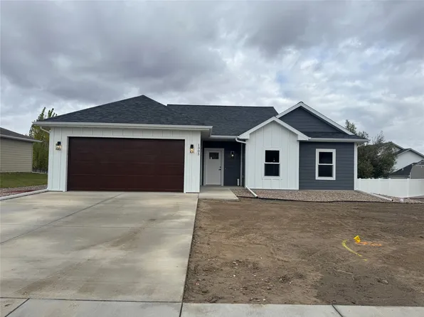 1305 Delea Dr, Great Falls, MT 59404