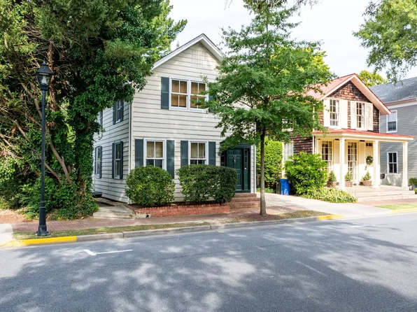 33 S Harrison St, Easton, MD 21601