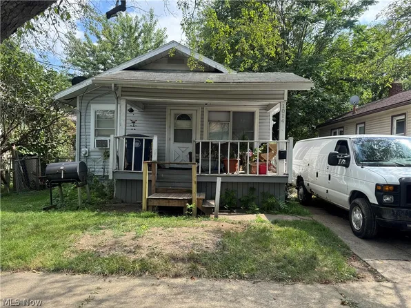 1014 Harrison Ave, Akron, OH 44314