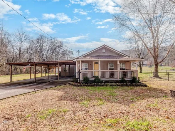 264 Pocket Rd NW, Sugar Valley, GA 30746