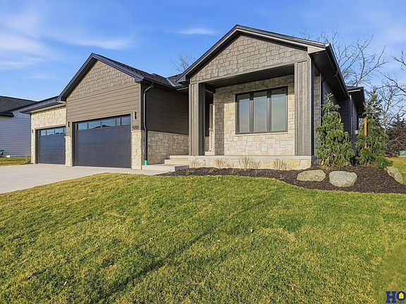 3rd image of 9200 Triana Ln