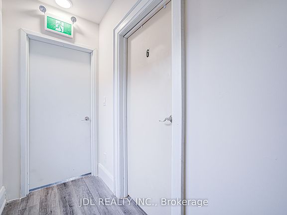 2nd image of 5 Sorauren Ave #6