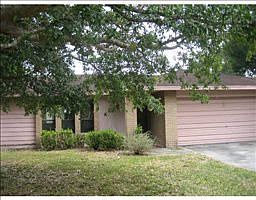 1st image of 608 Brentwood Pl