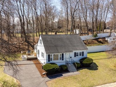 11 Alma Ln, Danvers, MA, 01923