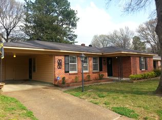1438 Whitewater Rd, Memphis, TN 38117