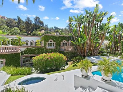 1241 Stone Canyon Rd, Los Angeles, CA, 90077