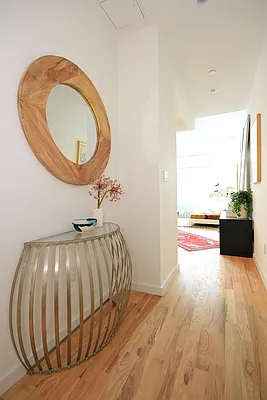 Rented by Triumph Property Group | media 48