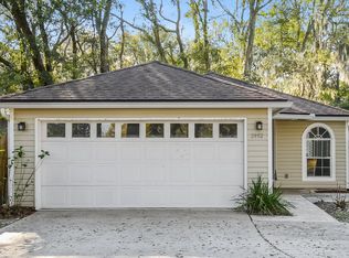 2982 Caroline Crest Dr E, Jacksonville, FL 32225