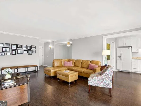 346 Carpenter Dr NE #48, Atlanta, GA 30328