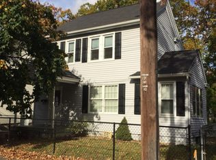 89 Appleton St, Springfield, MA 01108