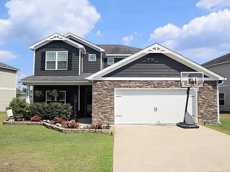 9660 Hollow Pine Dr — Photo 1