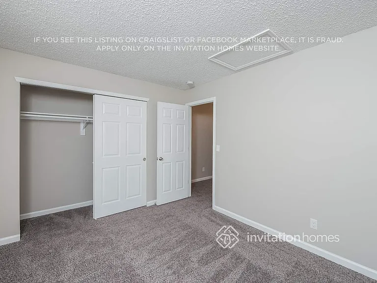 19710 E Lasalle Dr — Photo 11