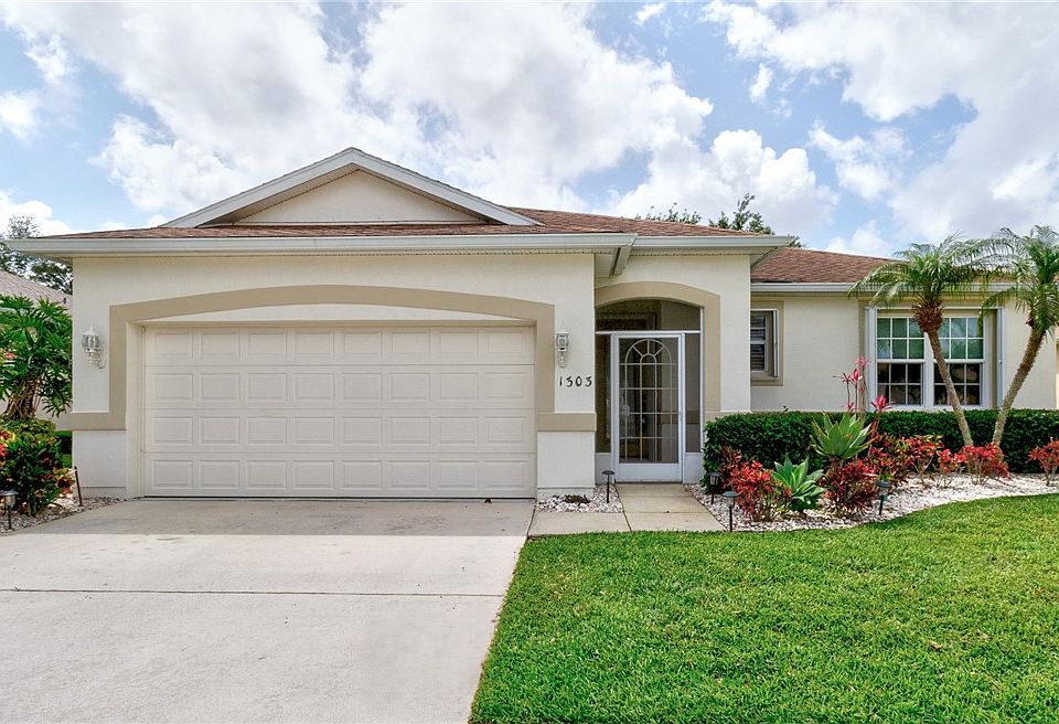 1st image of 1303 Shoreline Cir