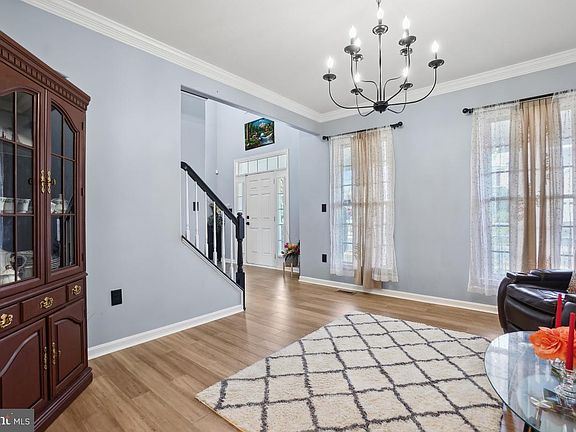 4th image of 11201 Proudfoot Ln
