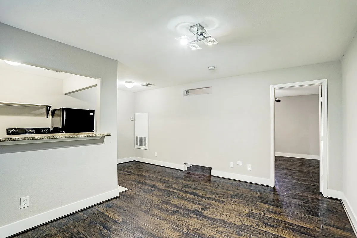 Building Photo - TLP Hawthorne