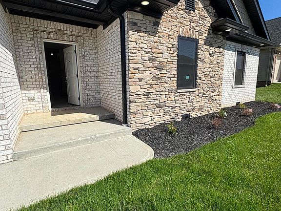 5th image of 105 Linzi Way